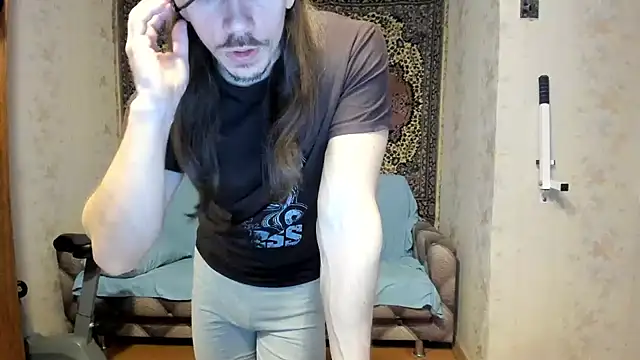 Snapshot of Marrymepls chatting on January 2025 01:58:01 PM Marrymepls online show from January 2025 01:58:01 PM