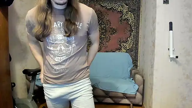 Snapshot of Marrymepls chatting on January 2025 08:51:02 AM Marrymepls online show from January 2025 08:51:02 AM