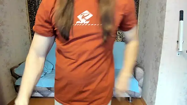 Snapshot of Marrymepls chatting on January 2025 07:15:01 AM Marrymepls online show from January 2025 07:15:01 AM