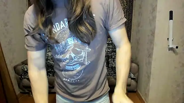 Snapshot of Marrymepls chatting on February 2025 03:56:01 PM Marrymepls online show from February 2025 03:56:01 PM