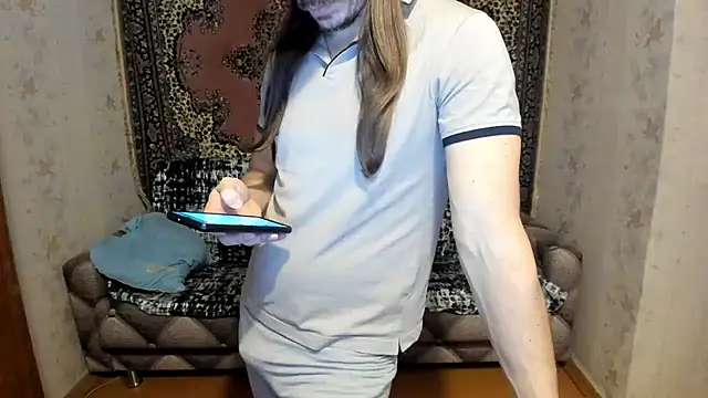 Snapshot of Marrymepls chatting on February 2025 02:31:02 PM Marrymepls online show from February 2025 02:31:02 PM