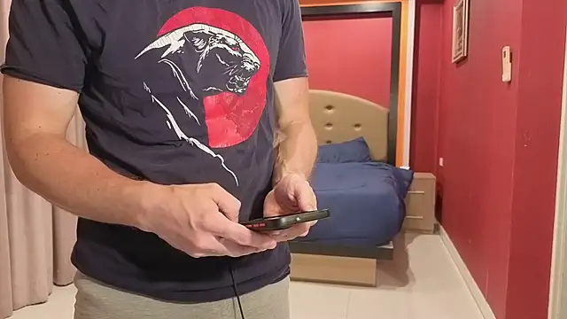 Marrymepls online show from May 2026 11:39:02 AM
