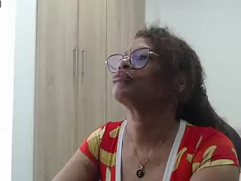 BustyMilf  online show from January 2025 12:25:02 PM
