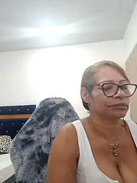 Snapshot of BustyMilf_ chatting on September 2025 01:02:02 PM BustyMilf online show from September 2025 01:02:02 PM