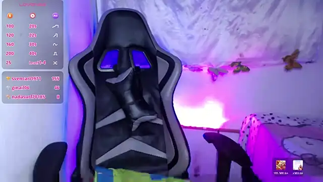 ninatiny online show from February 2026 09:16:02 AM