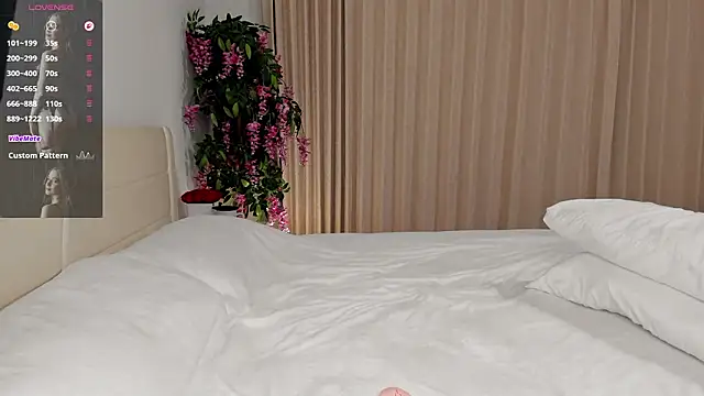 Snapshot of BabyEllen chatting on March 2026 10:17:03 PM BabyEllen online show from March 2026 10:17:03 PM