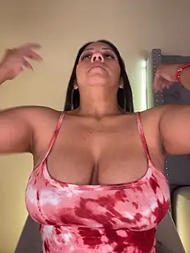 KIARAPRETTY online show from January 2026 02:38:01 AM