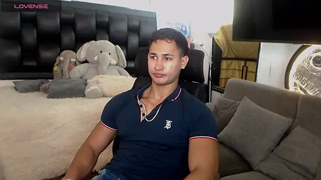 BenjaminCooperk online show from May 2026 09:47:02 AM