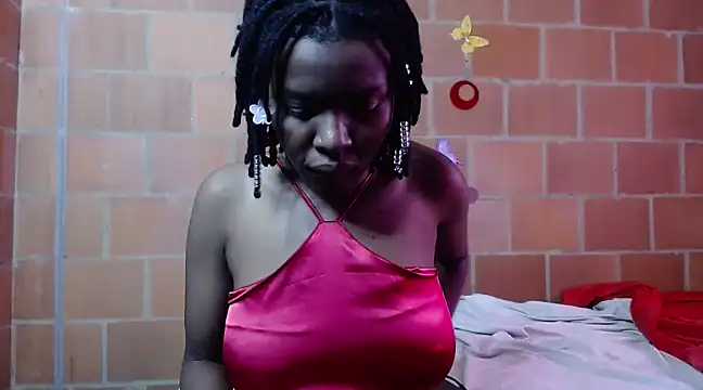 Snapshot of Magaharper10 chatting on March 2025 08:21:02 PM Magaharper10 online show from March 2025 08:21:02 PM