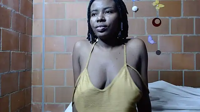 Snapshot of Magaharper10 chatting on March 2025 11:27:01 PM Magaharper10 online show from March 2025 11:27:01 PM