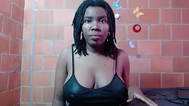 Snapshot of Magaharper10 chatting on September 2025 07:15:02 PM Magaharper10 online show from September 2025 07:15:02 PM