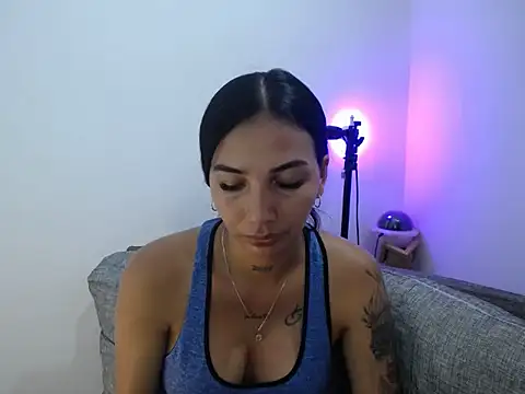 Allyson Smith online show from February 2025 11:26:01 PM