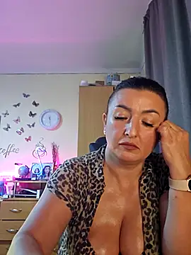 Hotangel75 online show from September 2025 09:00:02 AM