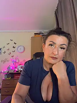 Hotangel75 online show from June 2026 05:59:02 PM