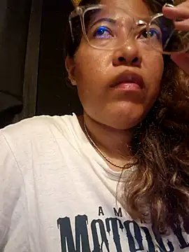 mila38 online show from October 2025 09:01:01 PM