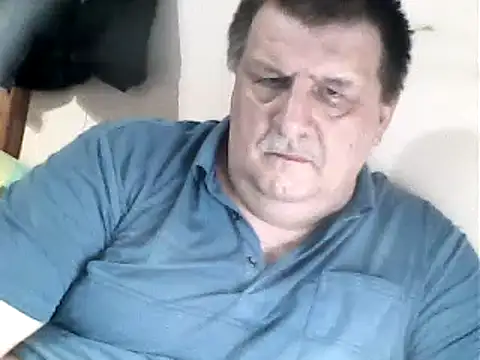 Vyrtous579 online show from March 2026 03:18:01 PM