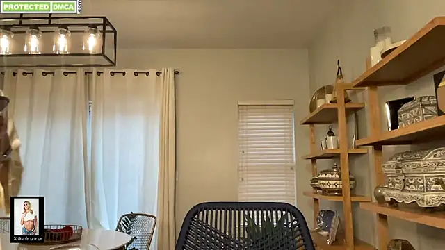 Snapshot of JordynGrange chatting on January 2025 09:23:02 PM JordynGrange online show from January 2025 09:23:02 PM