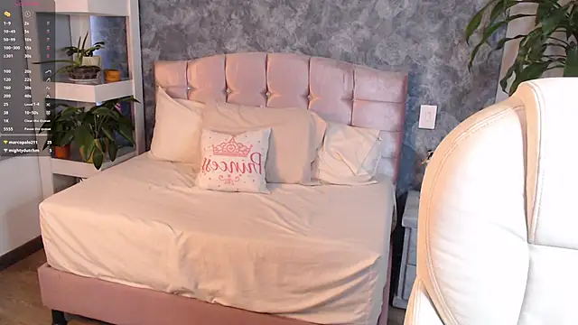 Snapshot of niko_robin chatting on October 2025 05:25:01 PM niko robin online show from October 2025 05:25:01 PM