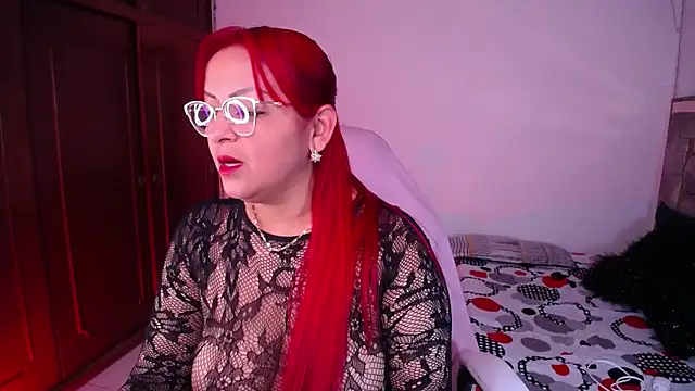 salomecastro  online show from September 2025 01:49:01 AM