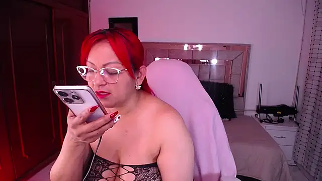 salomecastro  online show from October 2025 03:29:01 AM