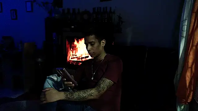 Snapshot of Slim_dirty_hot_ chatting on October 2025 02:41:01 AM Slim dirty hot online show from October 2025 02:41:01 AM