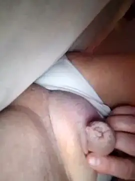 Snapshot of Mariusz38x chatting on January 2025 01:14:02 PM Mariusz38x online show from January 2025 01:14:02 PM