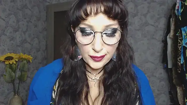 Aziza1 online show from September 2025 03:02:01 PM