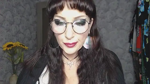 Aziza1 online show from September 2025 02:10:01 PM