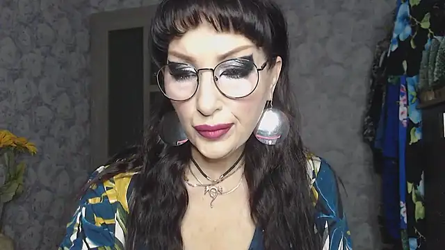 Aziza1 online show from November 2025 11:58:01 AM