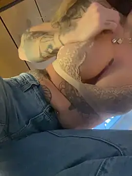 Etwas neugierig online show from February 2025 04:14:01 PM