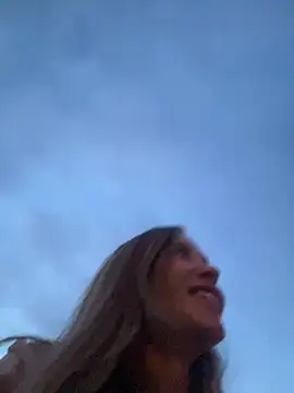 Etwas neugierig online show from March 2025 06:45:01 PM