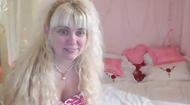 SunnySylvia online show from December 2024 04:47:02 AM