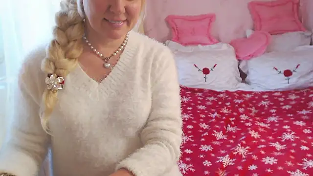 SunnySylvia online show from February 2025 02:26:02 PM