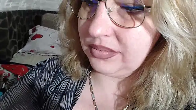 piticaforever online show from April 2026 03:46:02 PM