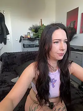 Trixie-Tainted online show from June 2026 12:16:02 PM