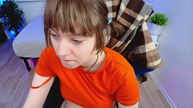 CranberryHot online show from February 2025 03:19:02 PM