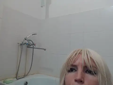 mimimi28 online show from December 2024 06:28:01 PM