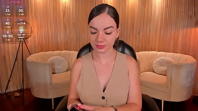 MorganHicks online show from October 2025 05:35:01 PM