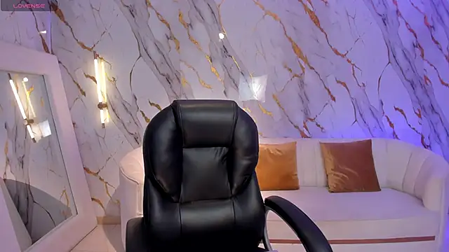 MorganHicks online show from January 2026 07:50:01 PM