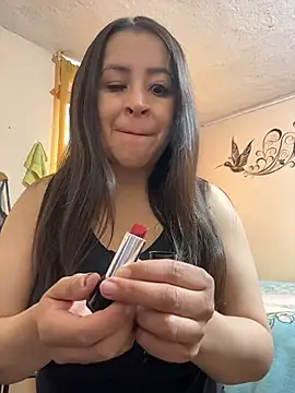 latinfemale online show from May 2026 09:20:02 PM