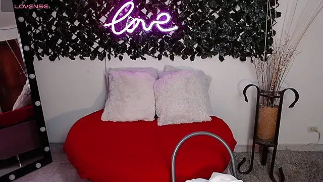 DestinyHills online show from March 2025 12:12:01 PM