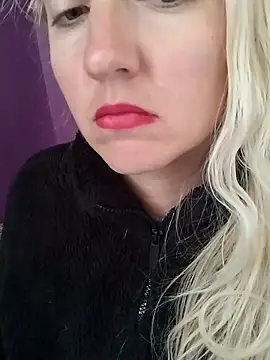 Snapshot of Mllesha74000 chatting on October 2025 12:06:01 PM Mllesha74000 online show from October 2025 12:06:01 PM