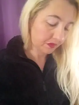 Snapshot of Mllesha74000 chatting on December 2025 01:42:01 PM Mllesha74000 online show from December 2025 01:42:01 PM