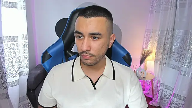 Nick Moca online show from January 2025 08:10:02 PM