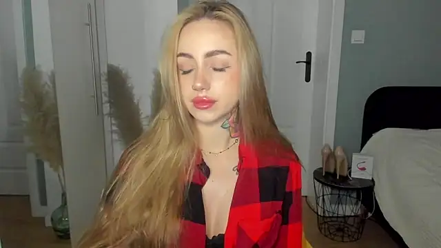 sexyCoralie online show from May 2026 06:53:01 AM