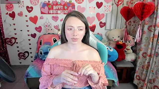 Snapshot of linda-schmidt chatting on February 2026 02:30:02 AM linda-schmidt online show from February 2026 02:30:02 AM