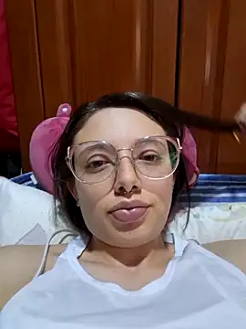 Snapshot of linda-schmidt chatting on March 2026 10:58:01 PM linda-schmidt online show from March 2026 10:58:01 PM