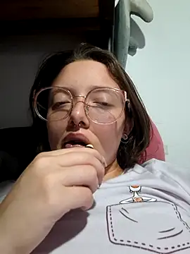 linda-schmidt online show from June 2026 03:26:02 AM