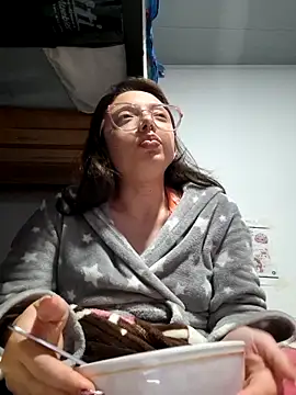 linda-schmidt online show from June 2026 12:46:01 AM