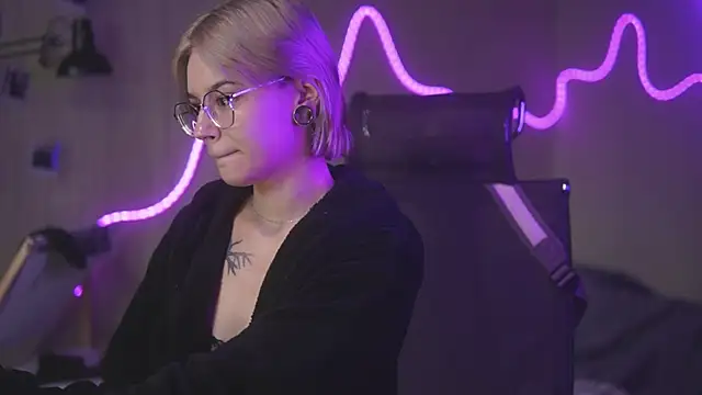 alyssa sweet online show from May 2026 03:04:02 AM